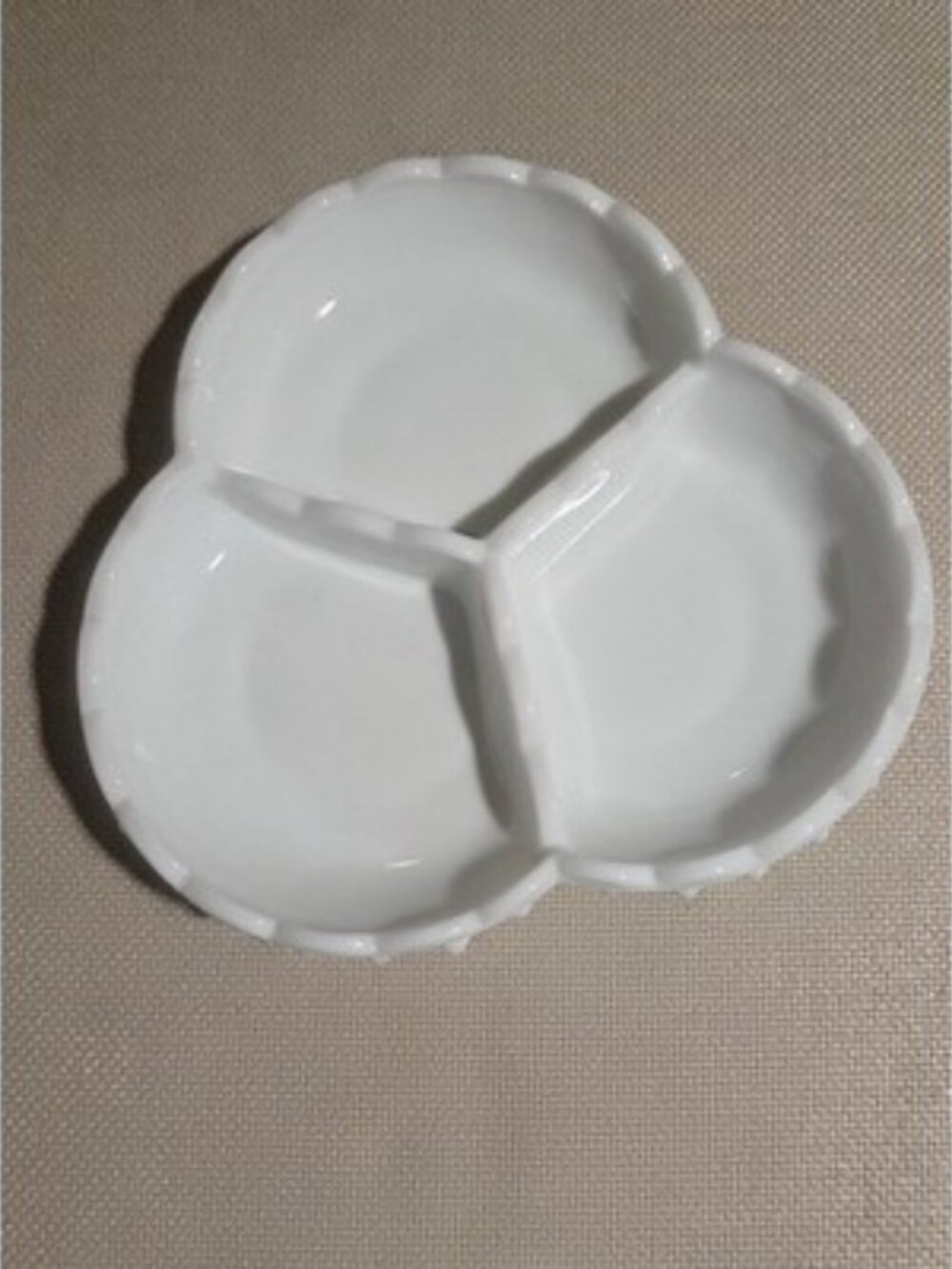 Vintage Fenton White Milk Glass Hobnail 3-Part Relish Dish Scalloped Edge